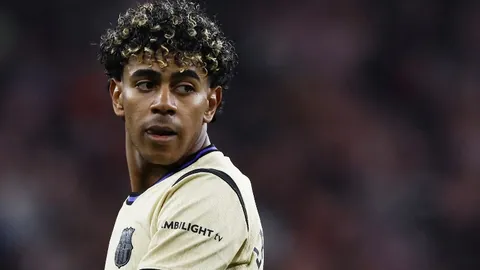 圣保利能否力挽狂澜，抵挡莱比锡红牛的狂飙挑战？